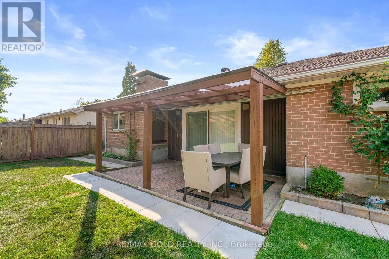 27 BURGBY AVENUE