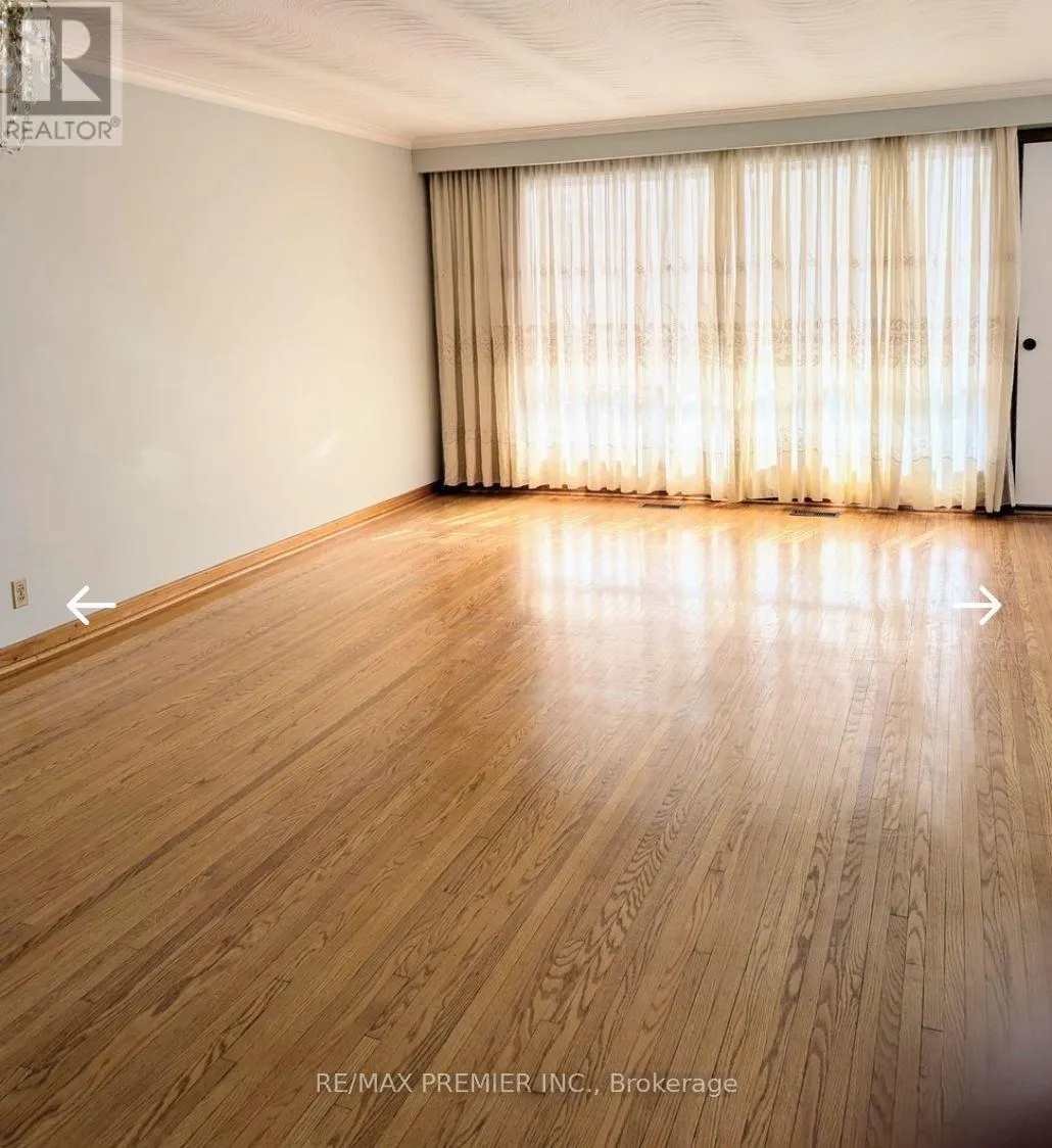 MAIN FLOOR - 71 SORLYN AVENUE