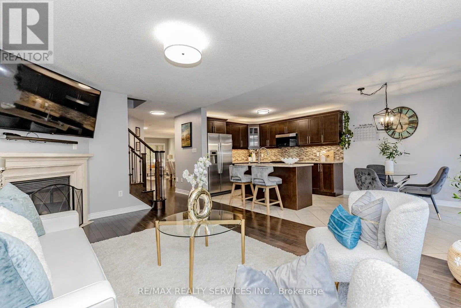 152 WESTON DRIVE