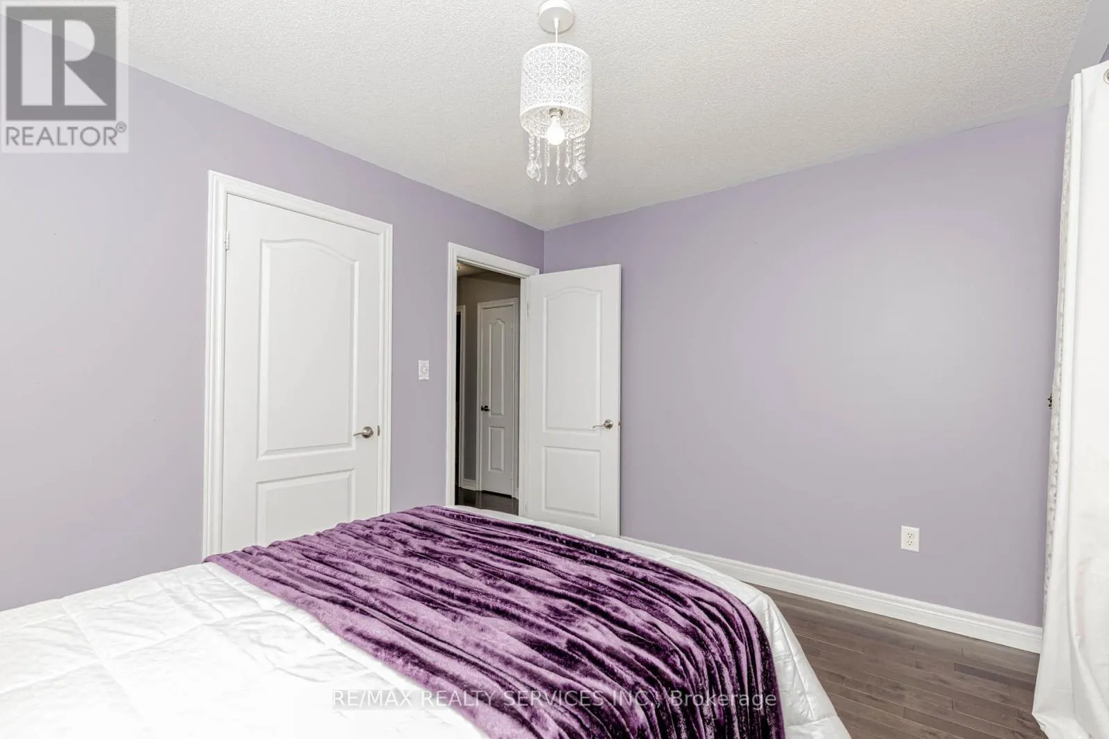 152 WESTON DRIVE