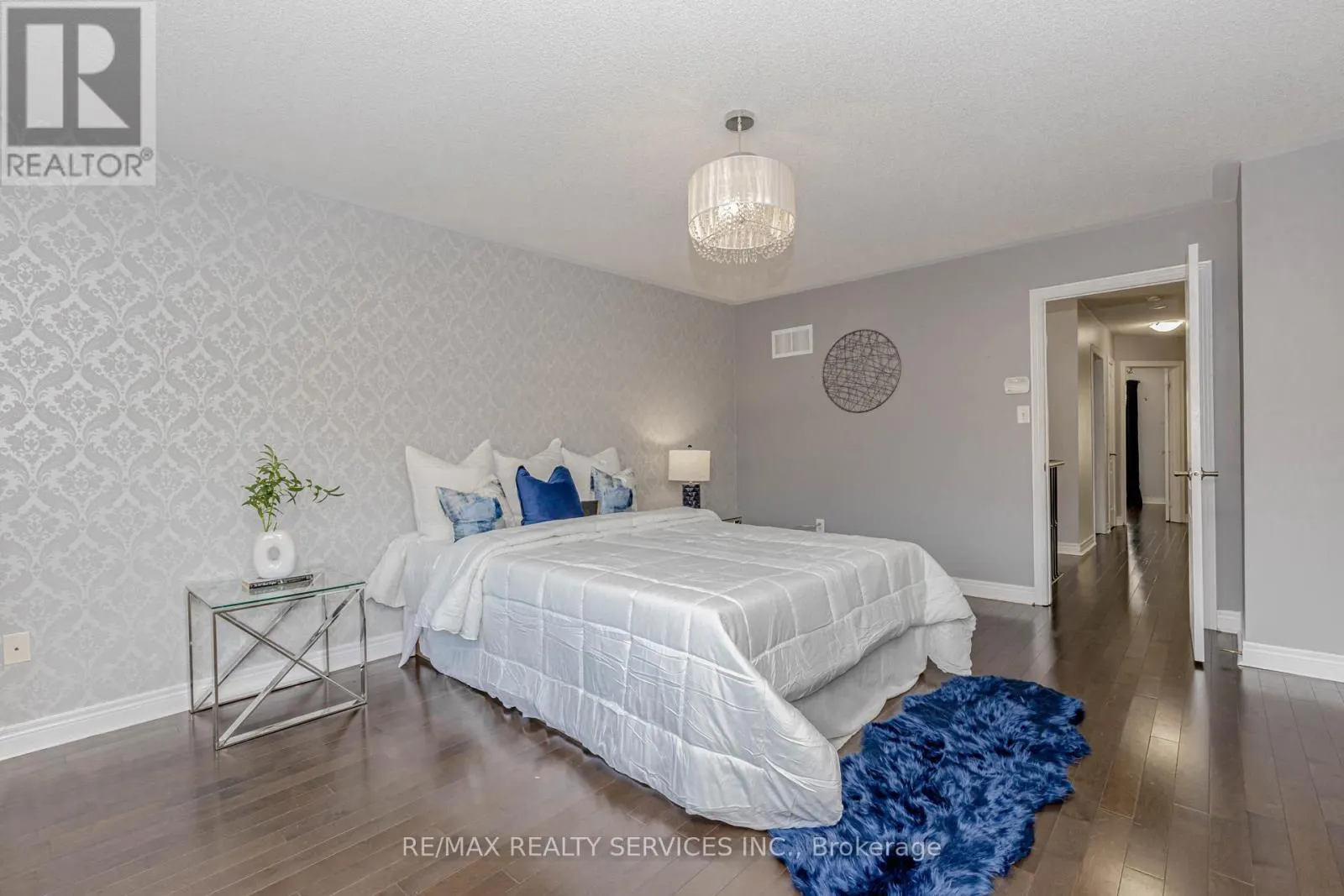 152 WESTON DRIVE