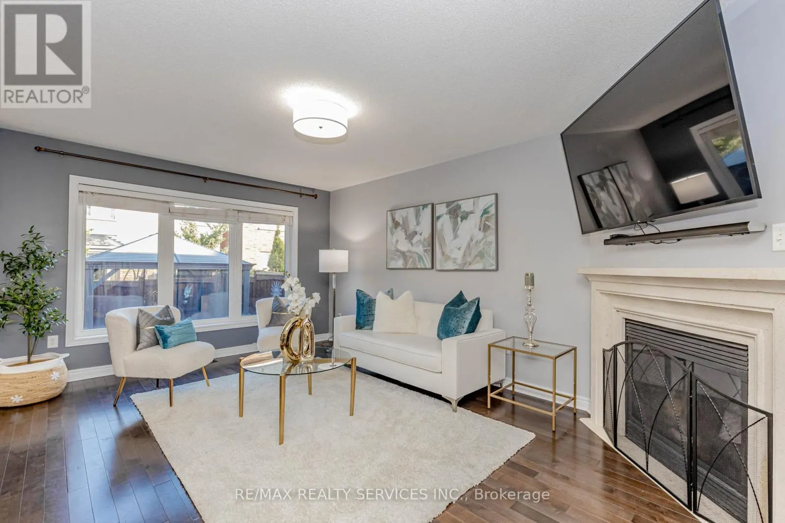 152 WESTON DRIVE