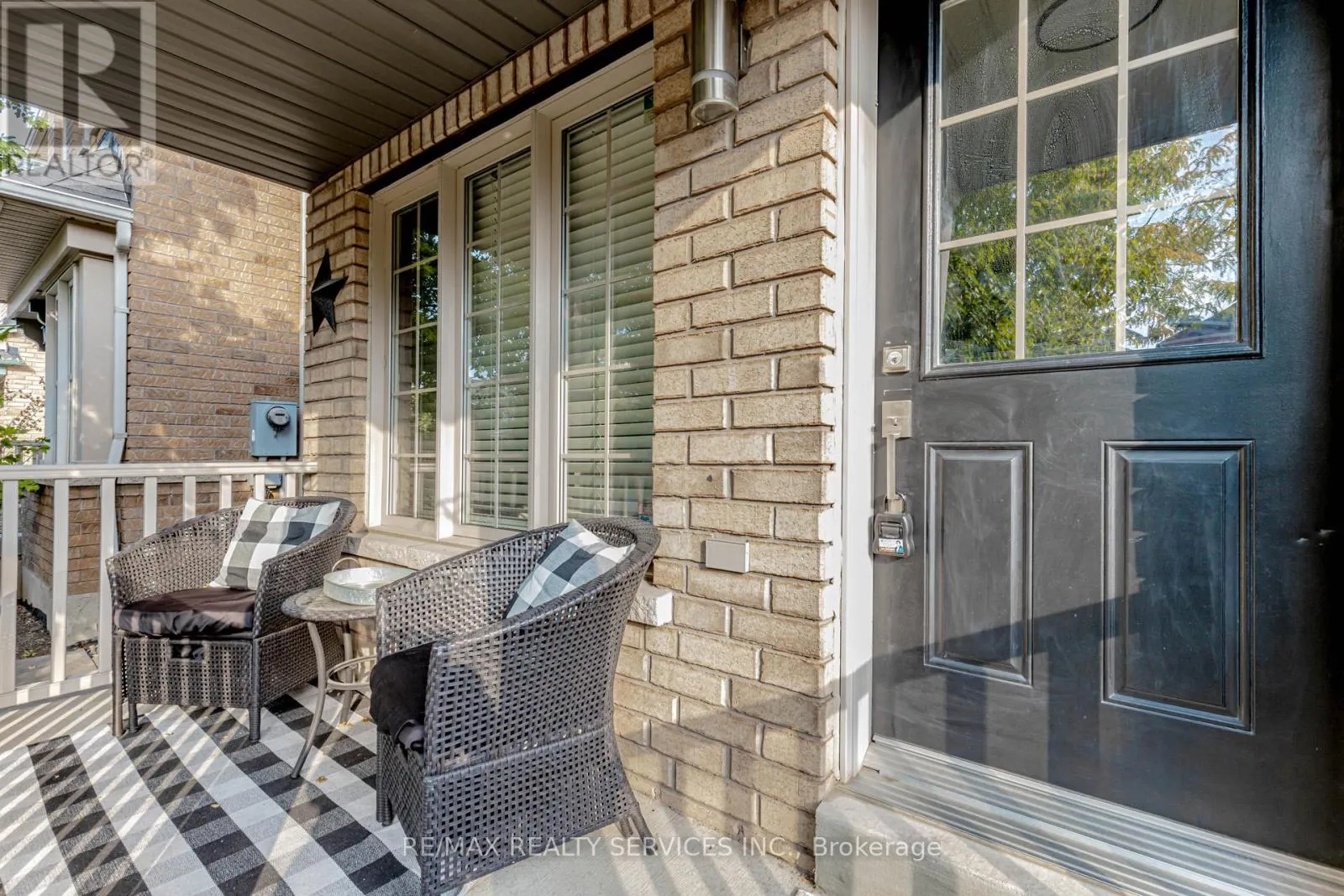 152 WESTON DRIVE