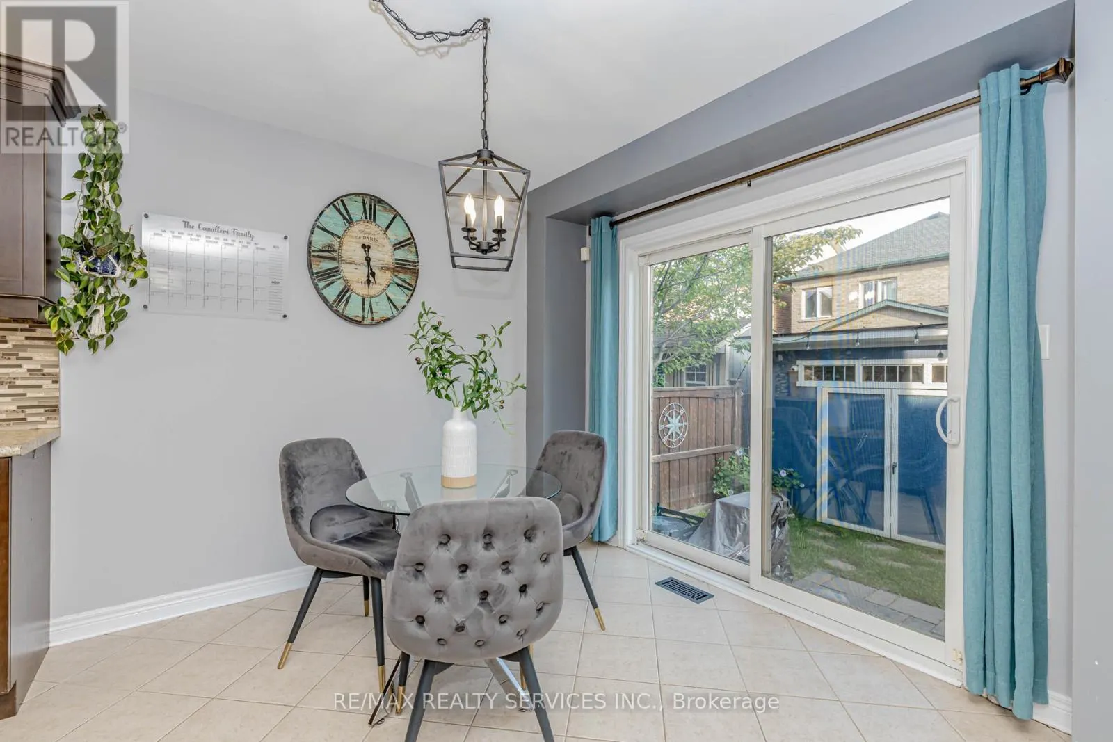 152 WESTON DRIVE