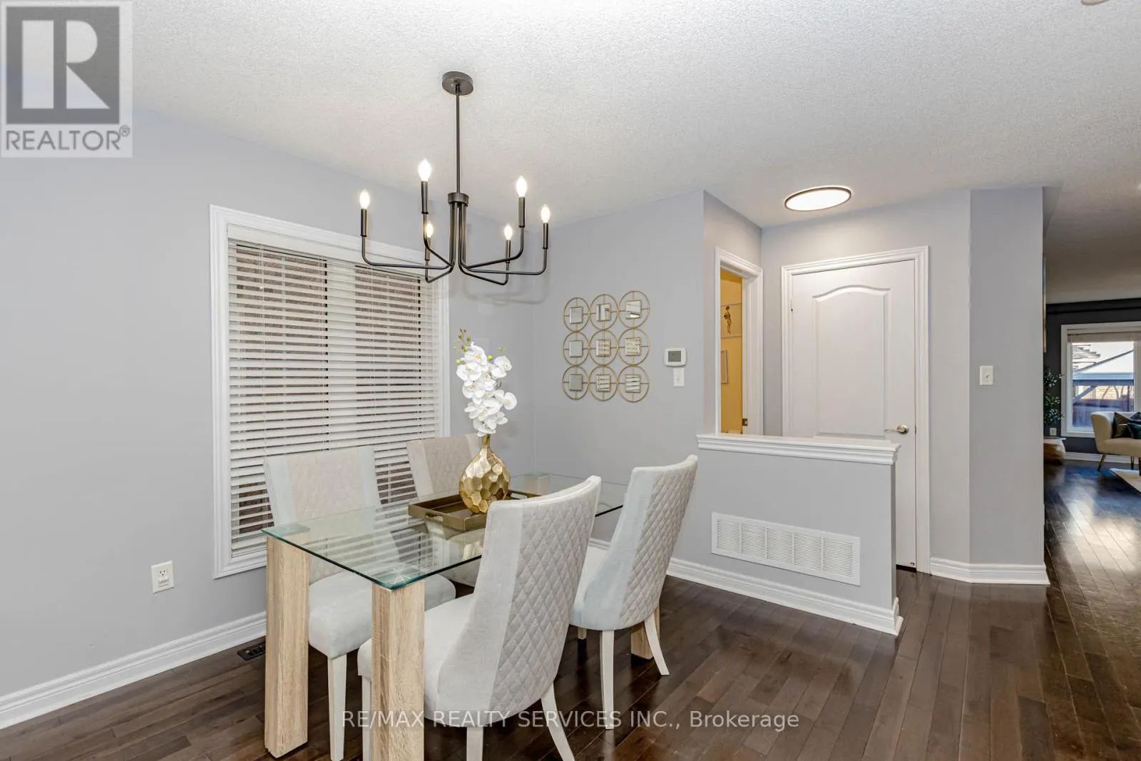 152 WESTON DRIVE