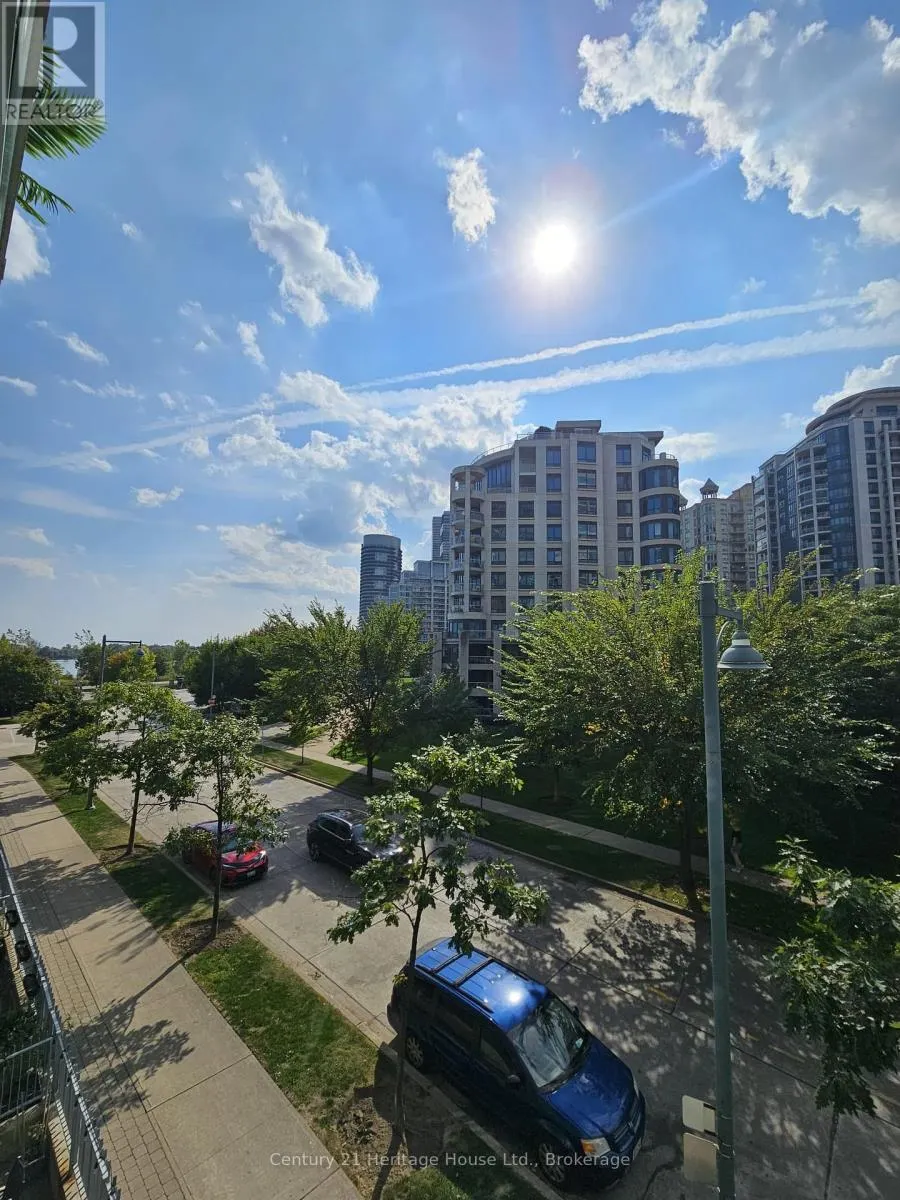 312 - 5 MARINE PARADE DRIVE, #312