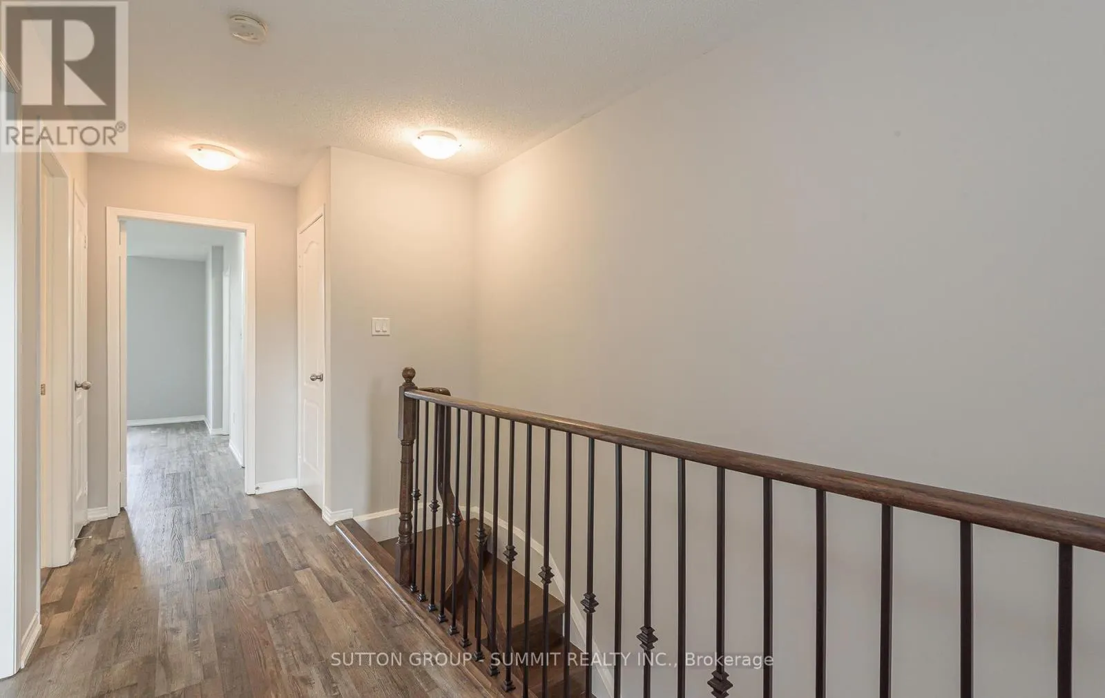 8 - 3088 THOMAS STREET