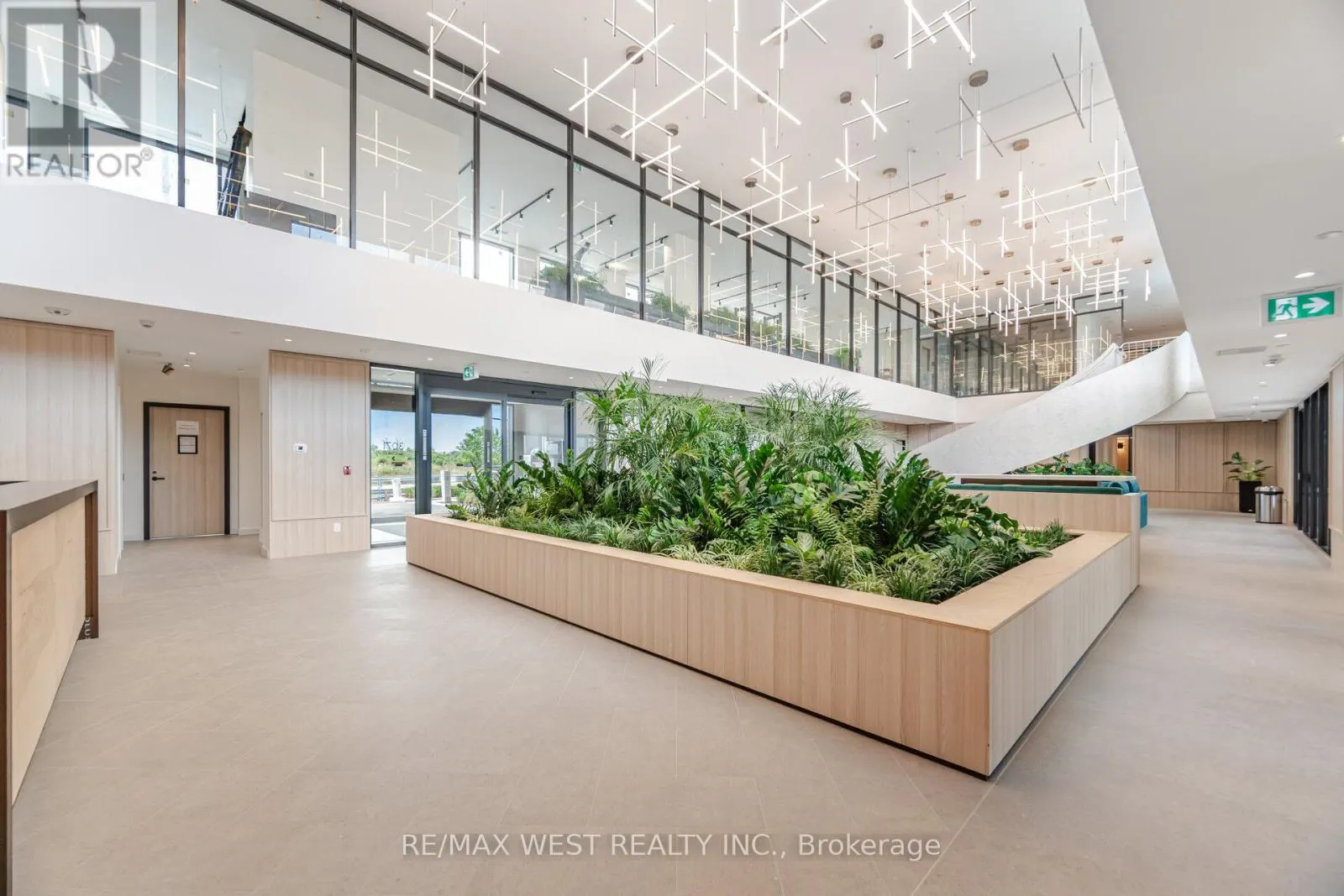 1508 - 3079 TRAFALGAR ROAD