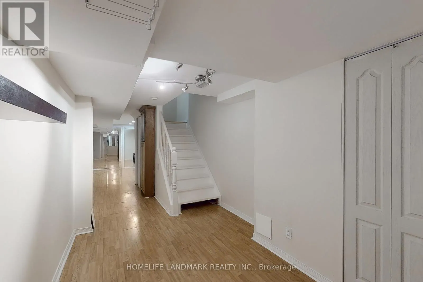 2276 GROUSE LANE