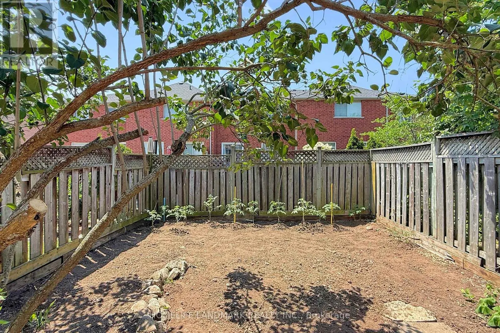 2276 GROUSE LANE