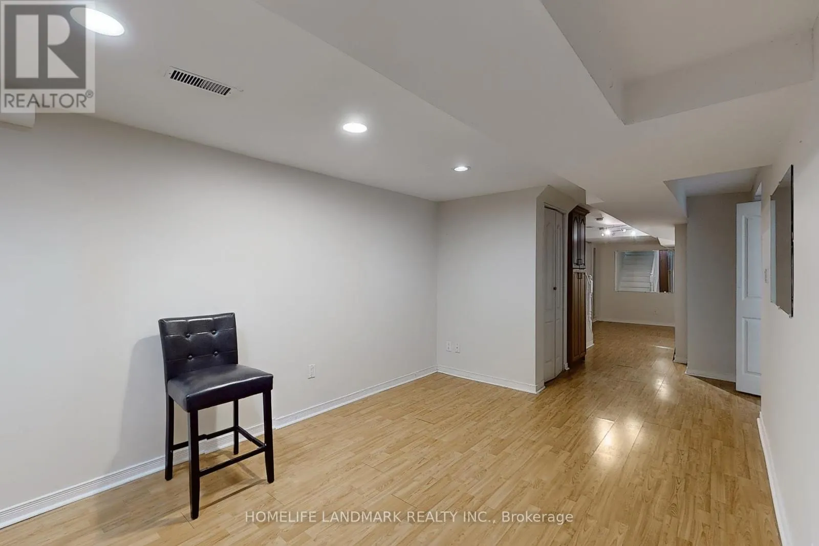 2276 GROUSE LANE