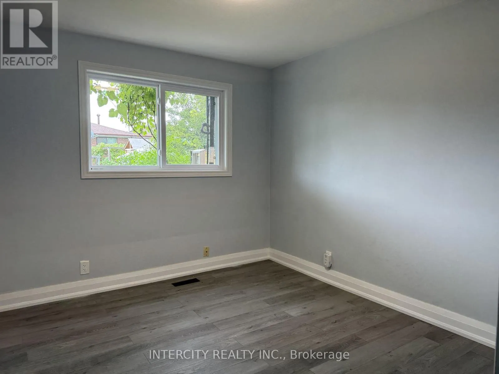 263 HULLMAR DRIVE