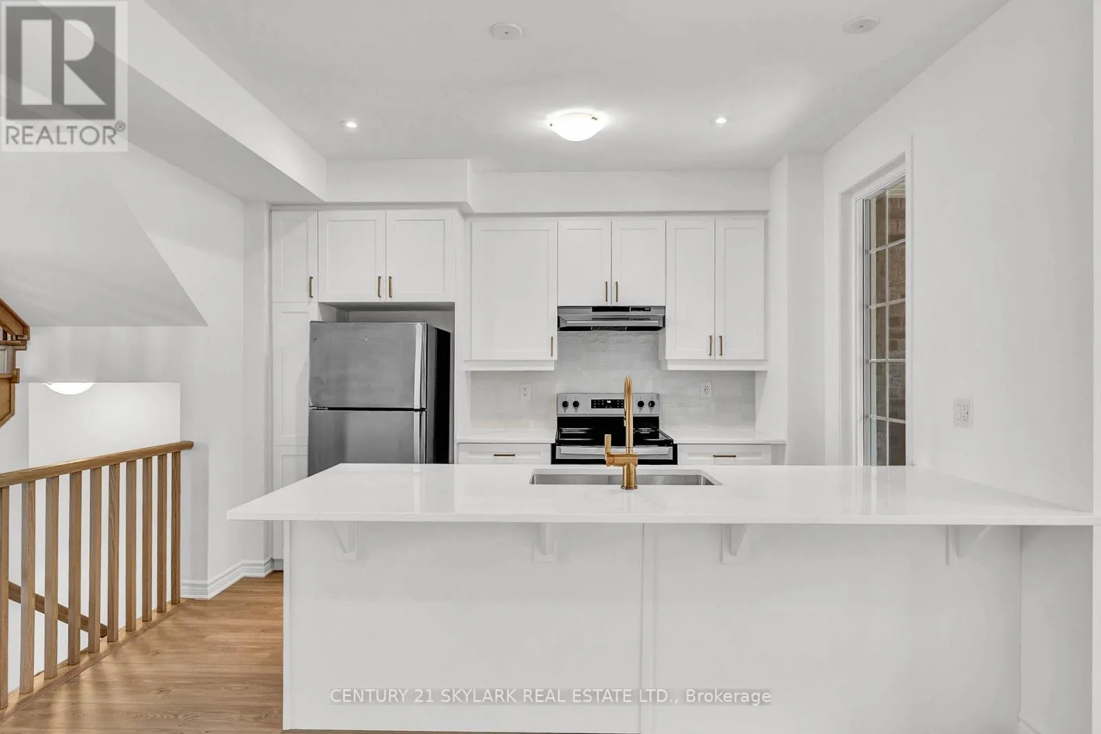 45 CULLINGTREE PLACE