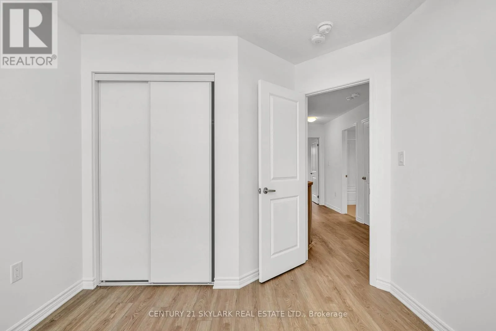 45 CULLINGTREE PLACE