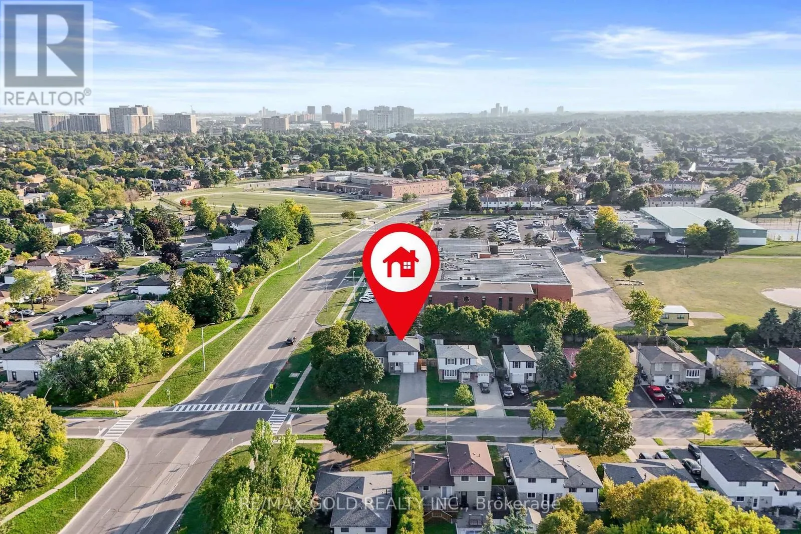 1 GREENBRIAR ROAD