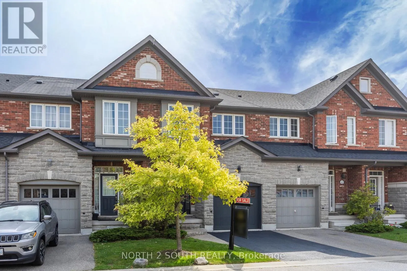 39 - 745 FARMSTEAD DRIVE