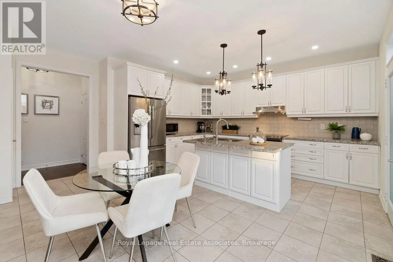 68 JOLANA CRESCENT