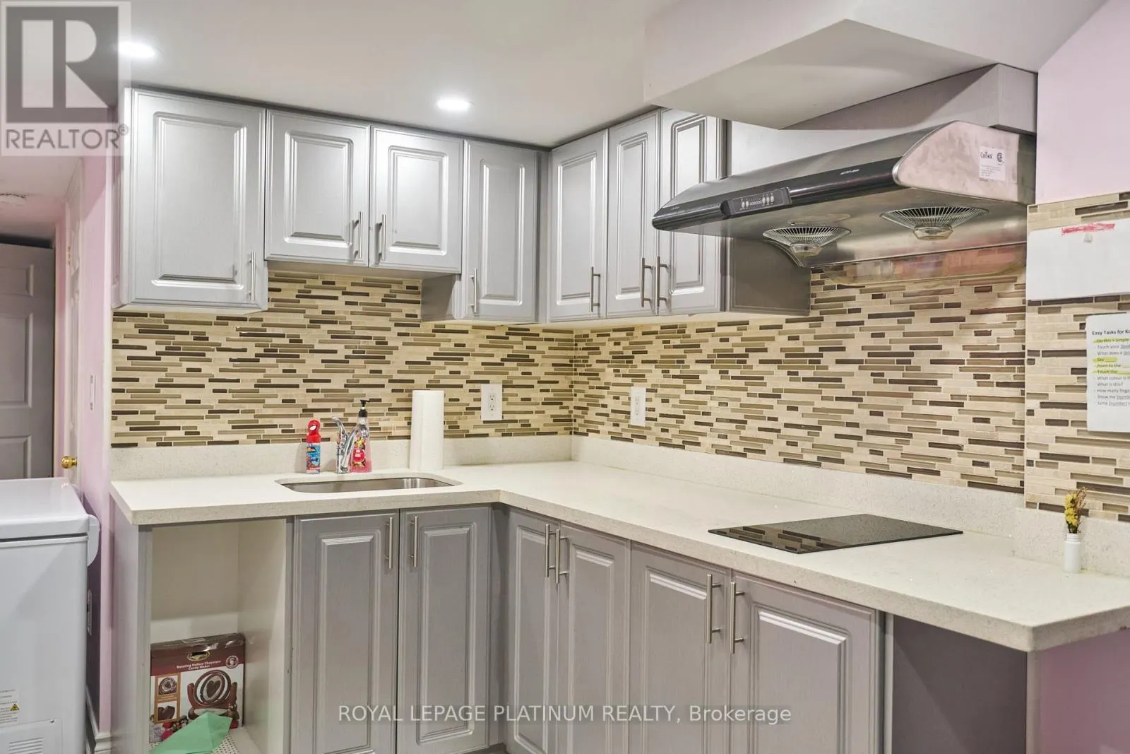 919 MARYGRACE COURT