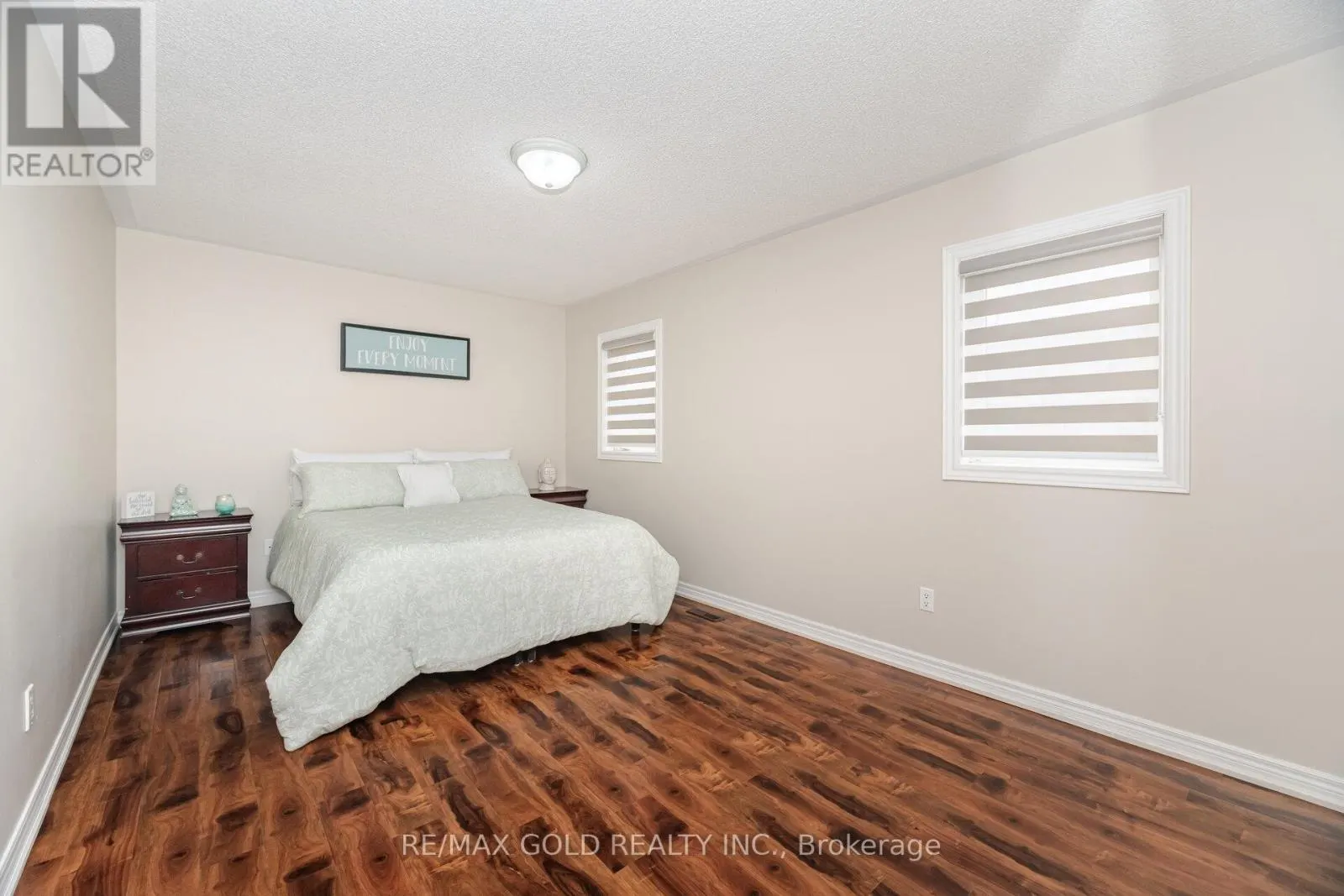 13 FAWSON COVE WAY W