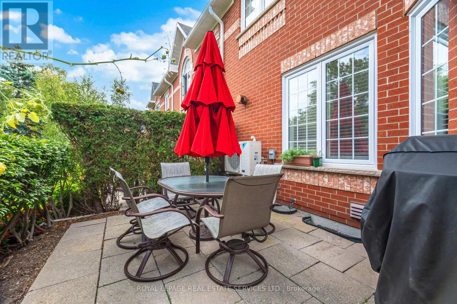28 - 2145 COUNTRY CLUB DRIVE