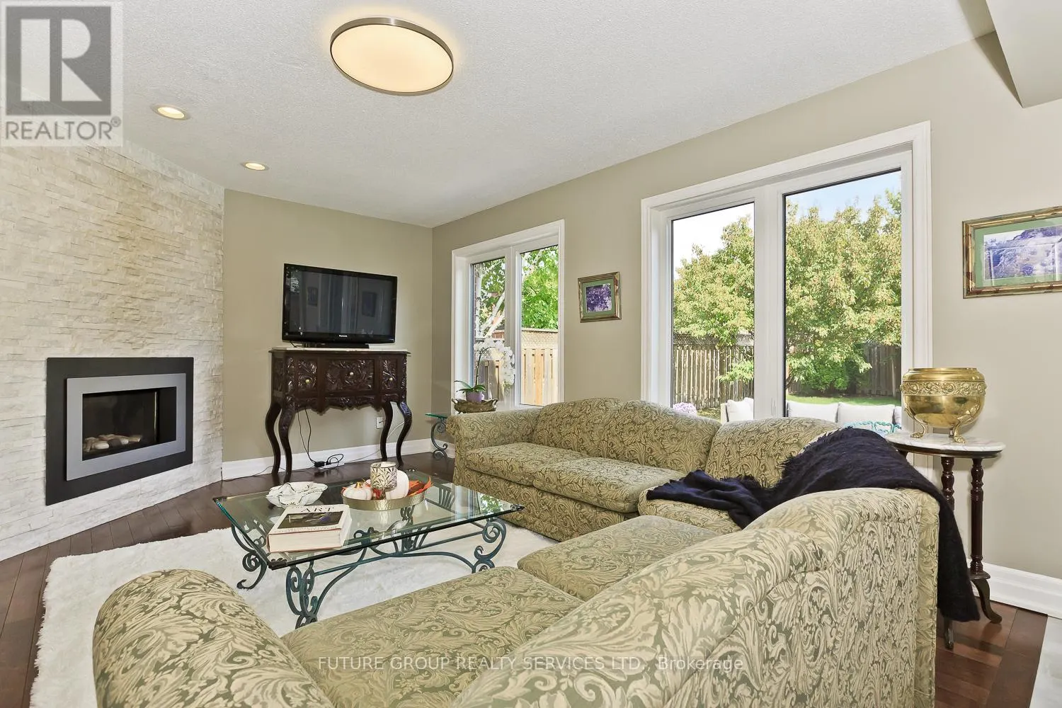35 HARROP AVENUE