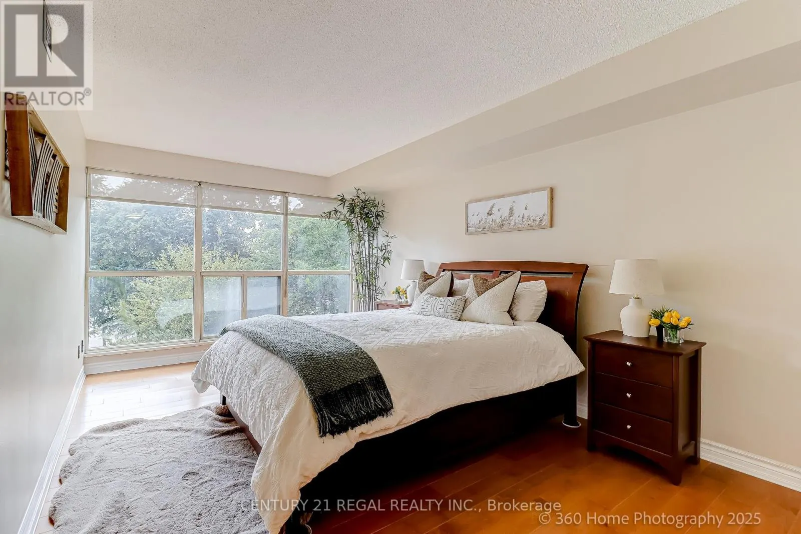 308 - 2267 LAKE SHORE BOULEVARD W