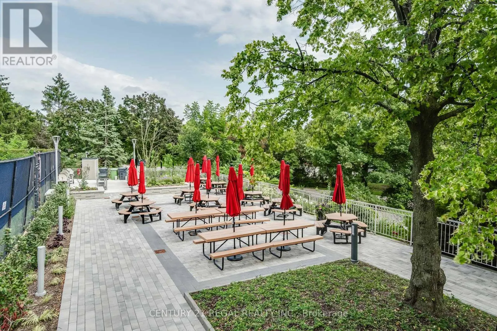 308 - 2267 LAKE SHORE BOULEVARD W