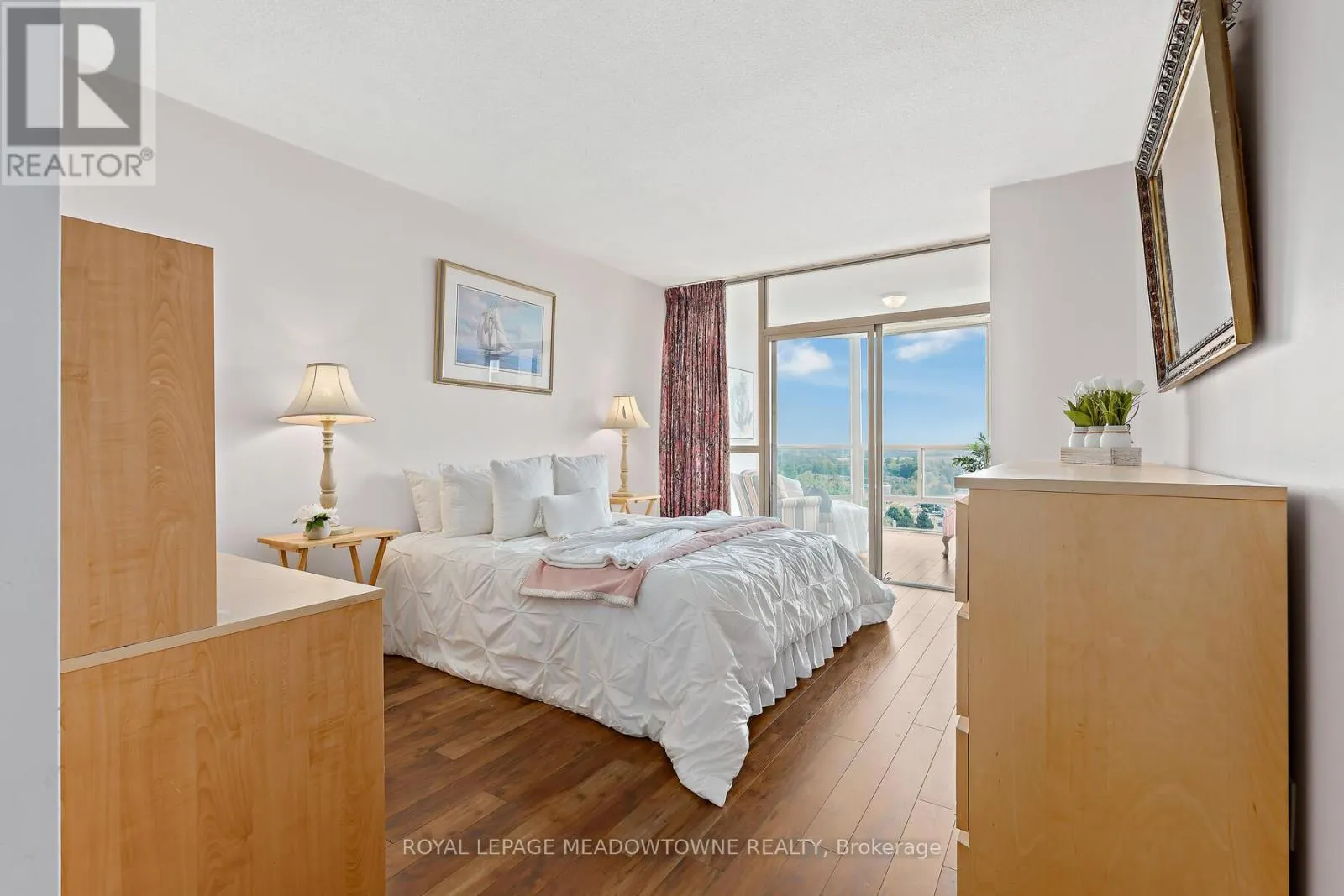 1708 - 20 MCFARLANE DRIVE
