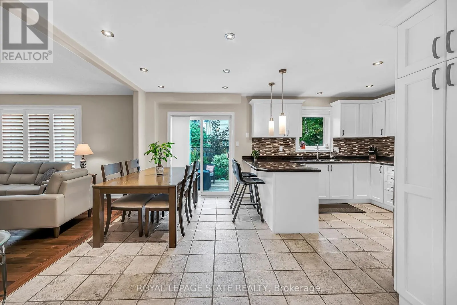 2371 PATHFINDER DRIVE