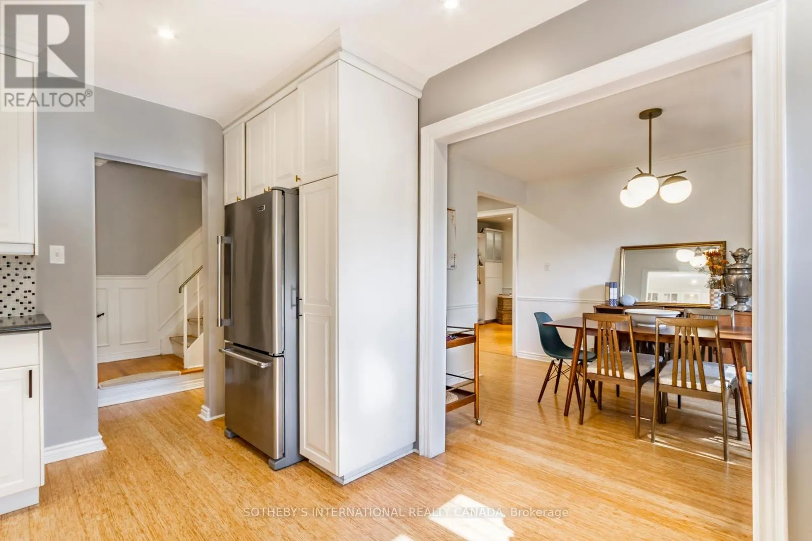 32 - 51 BROADFIELD DRIVE