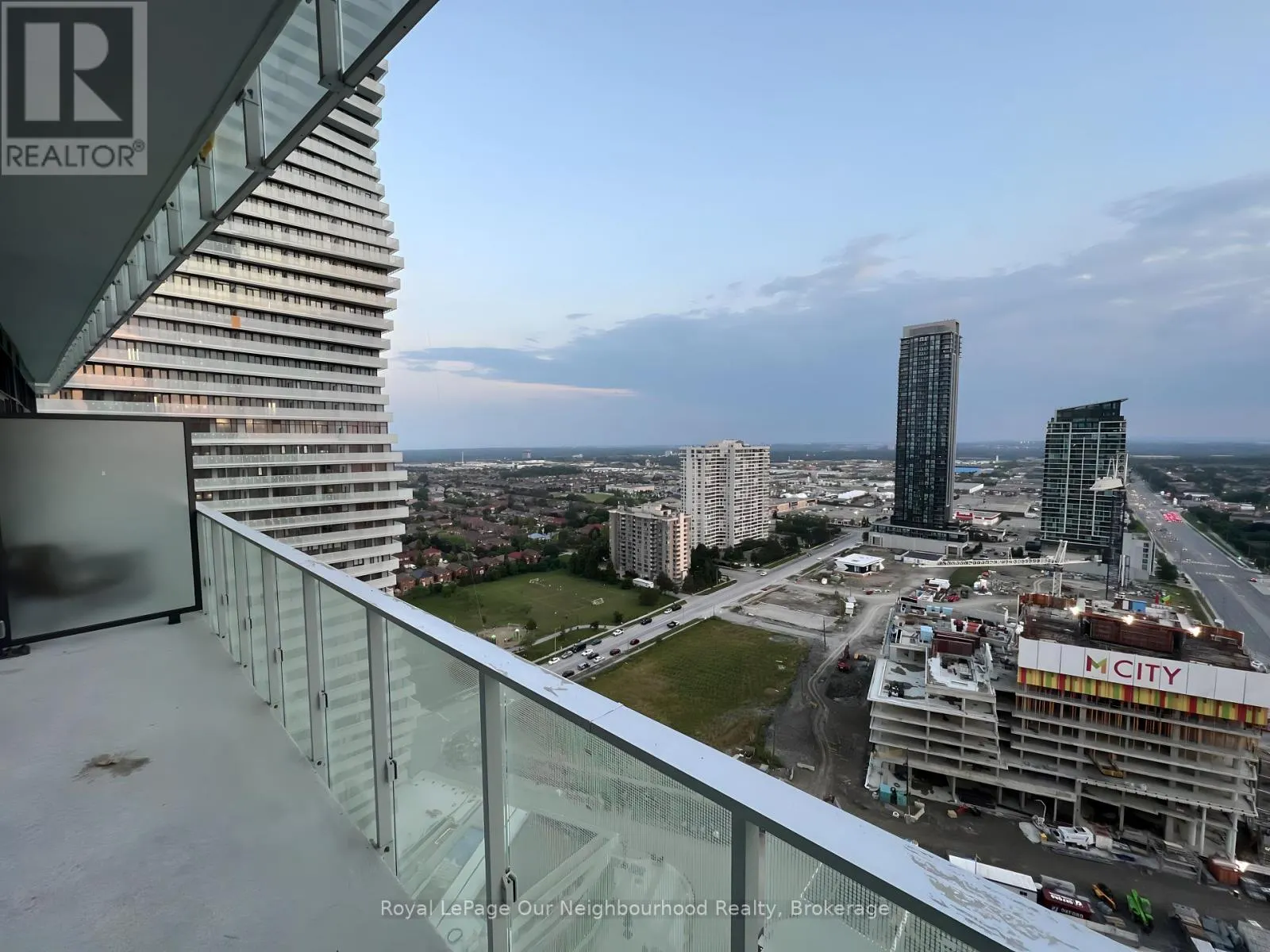 2405 - 3900 CONFEDERATION PARKWAY, #2405