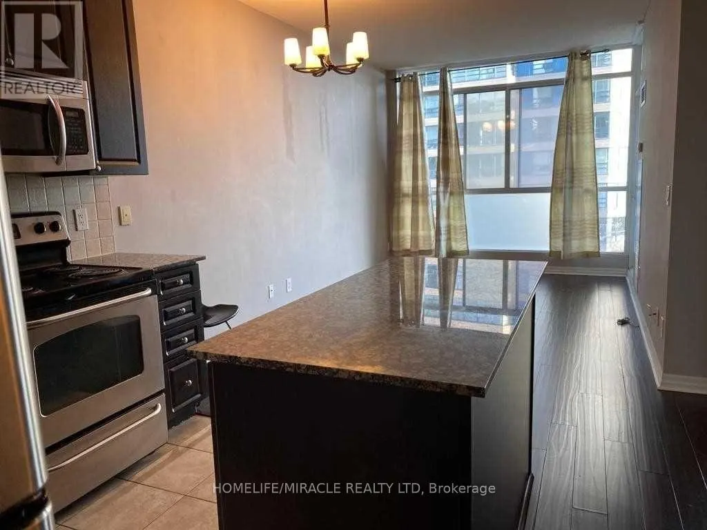 407 - 225 WEBB DRIVE