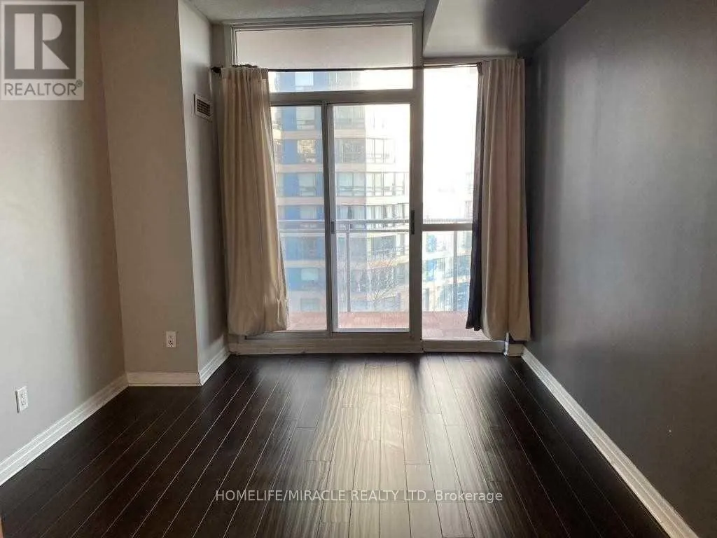 407 - 225 WEBB DRIVE