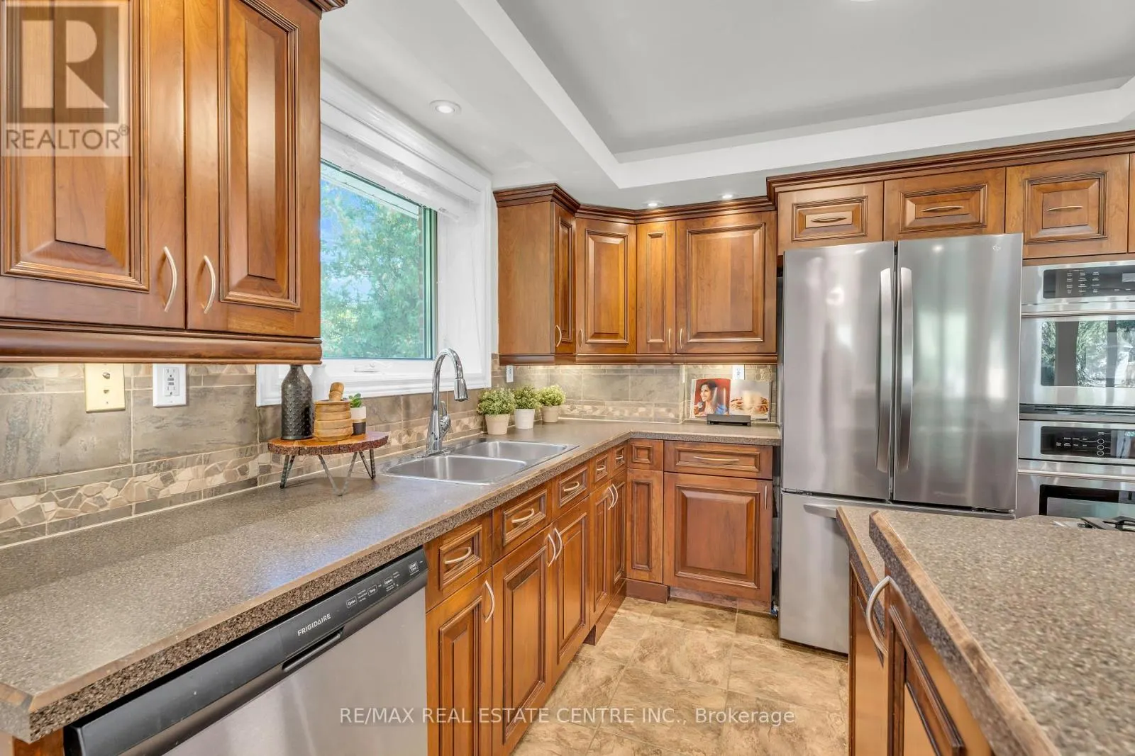 3 STOCKMAN CRESCENT
