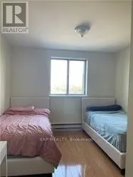 330 - 3025 THE CREDIT WOODLANDS ROAD