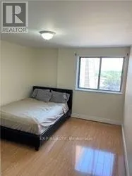 330 - 3025 THE CREDIT WOODLANDS ROAD