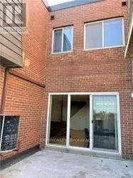 330 - 3025 THE CREDIT WOODLANDS ROAD