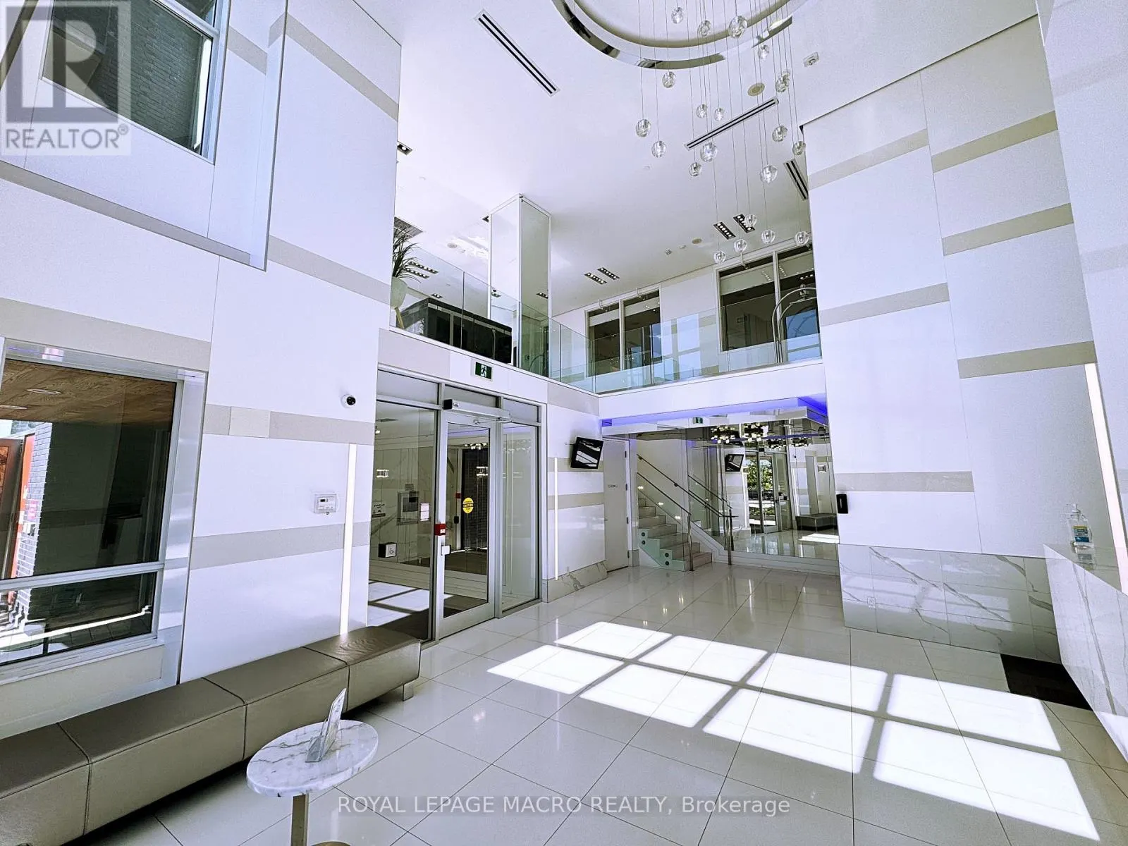 1008 - 110 MARINE PARADE DRIVE