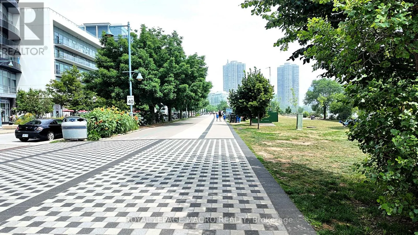 1008 - 110 MARINE PARADE DRIVE