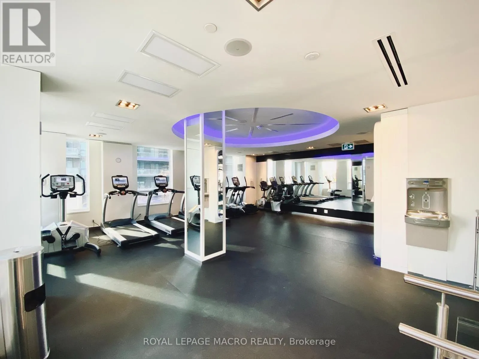 1008 - 110 MARINE PARADE DRIVE