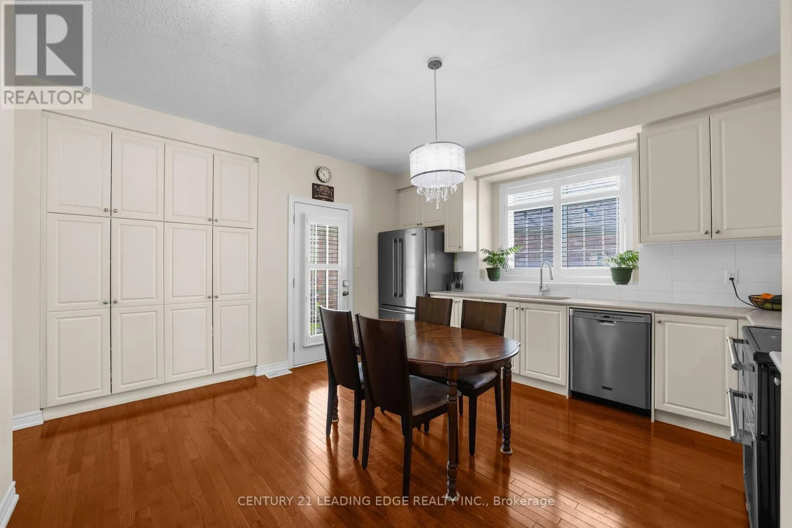 35 LOBELIA STREET