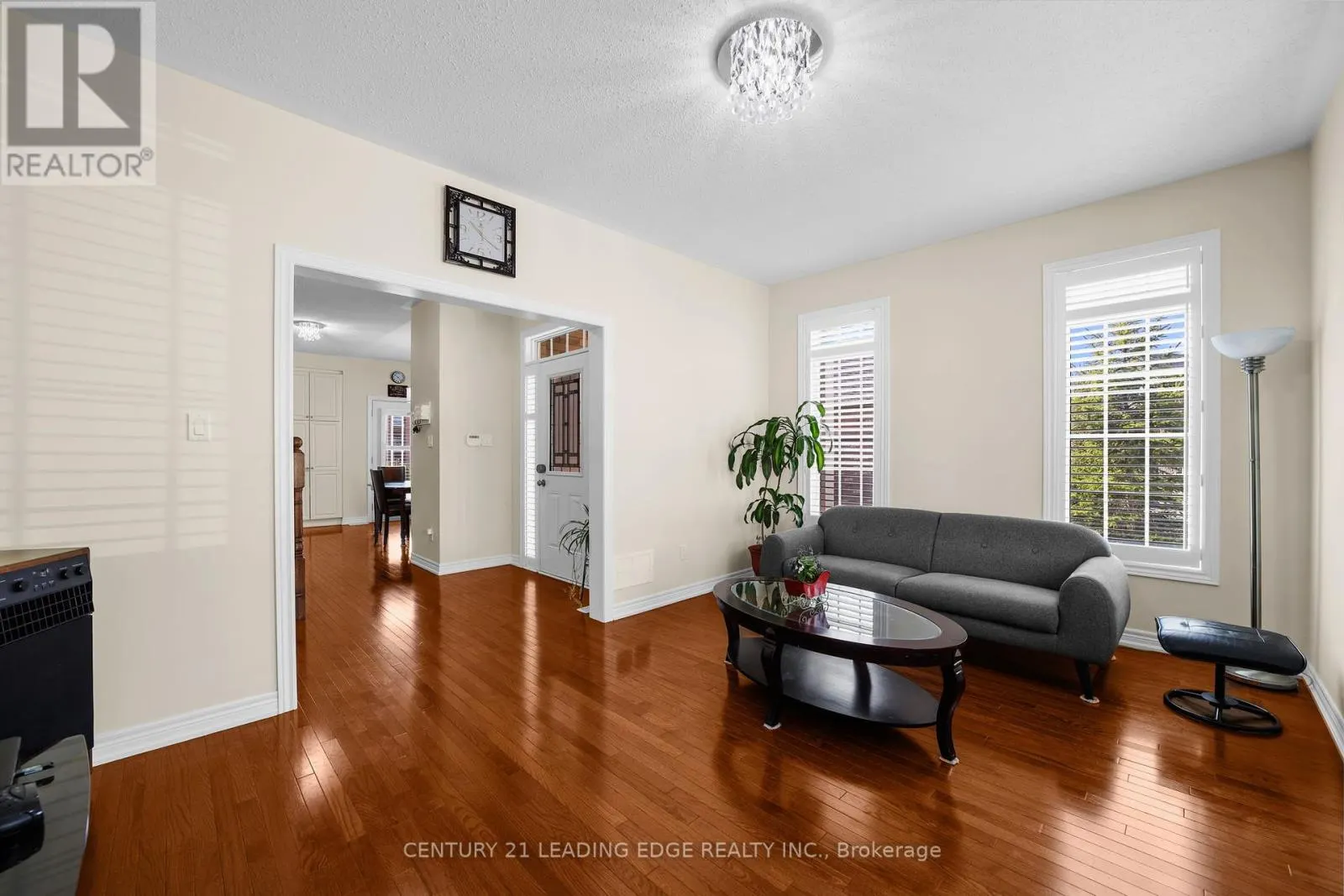 35 LOBELIA STREET