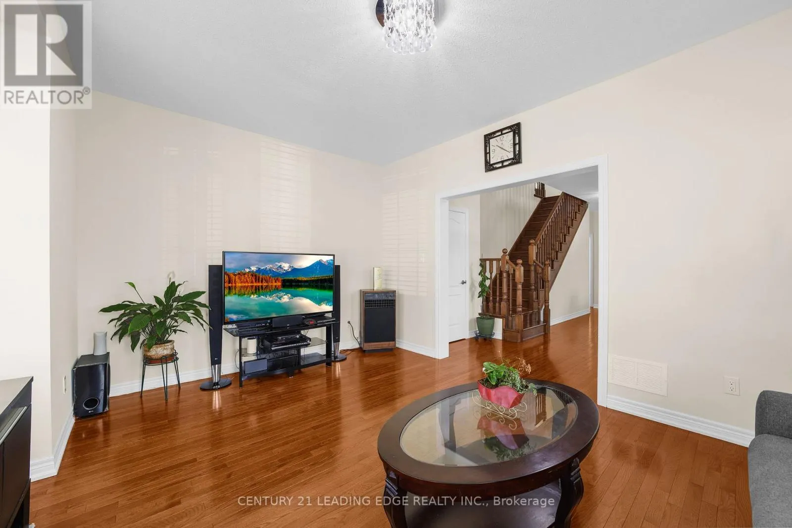 35 LOBELIA STREET
