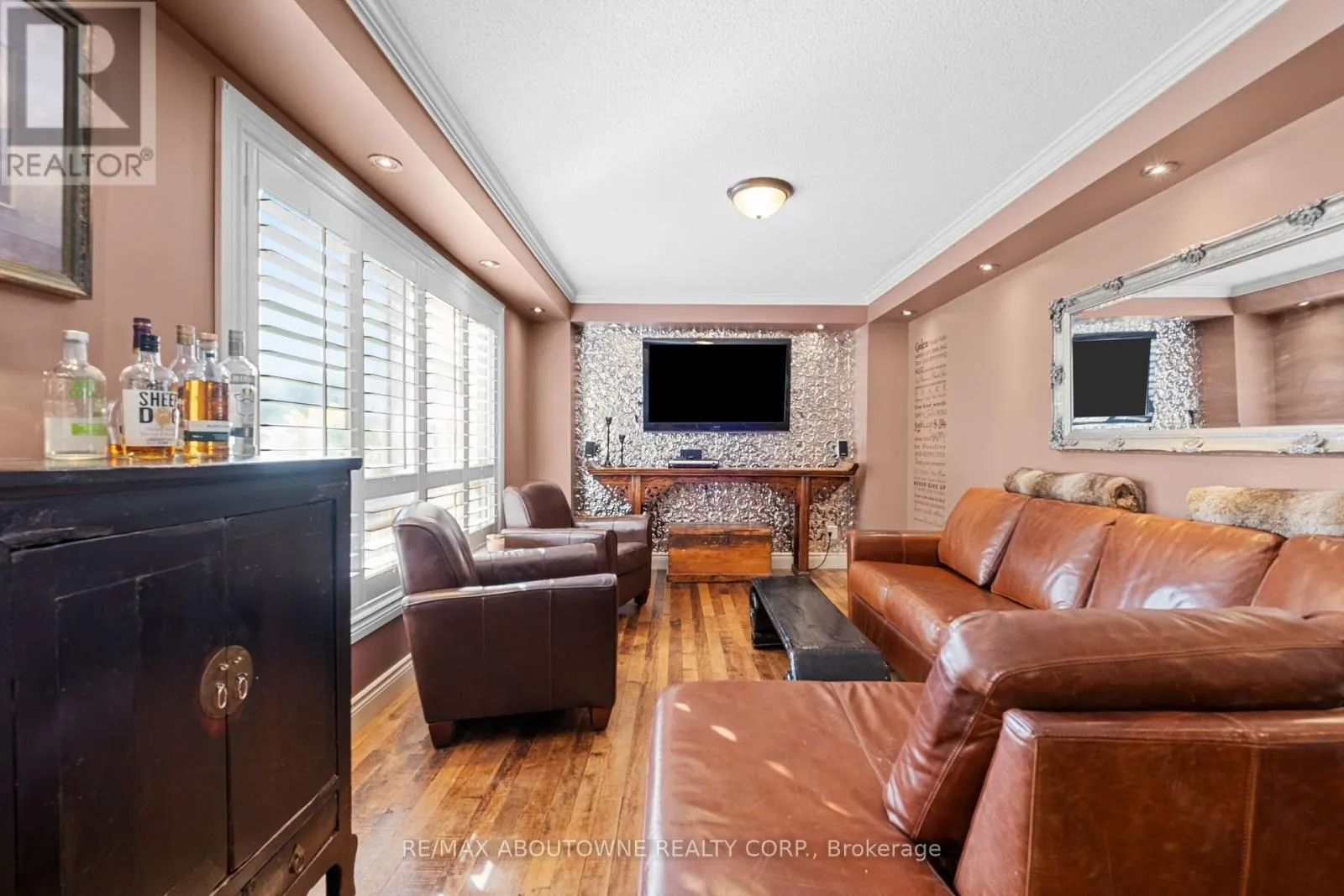 1131 ZIMMERMAN CRESCENT