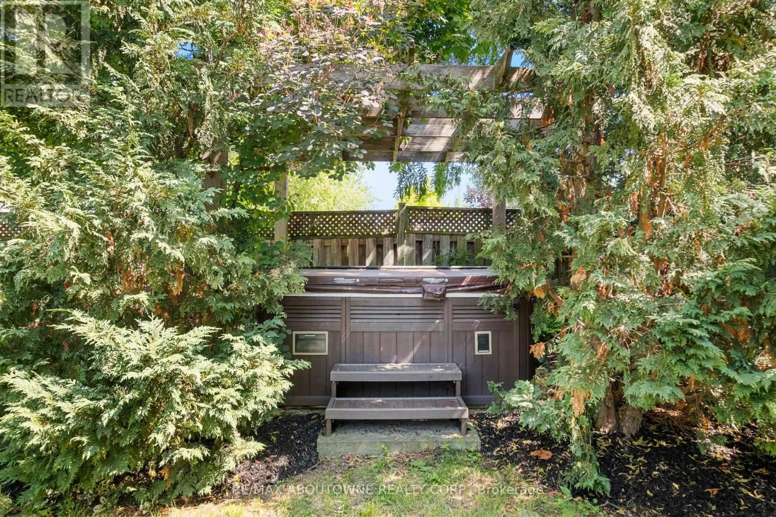 1131 ZIMMERMAN CRESCENT