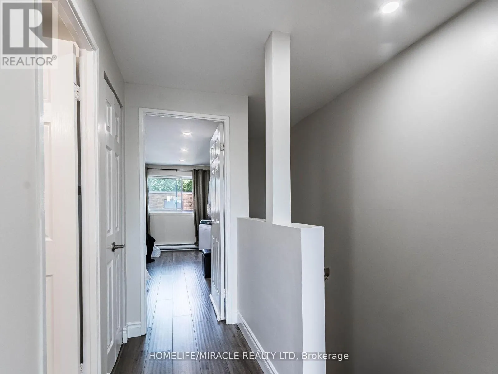 124 - 180 MISSISSAUGA VALLEY BOULEVARD