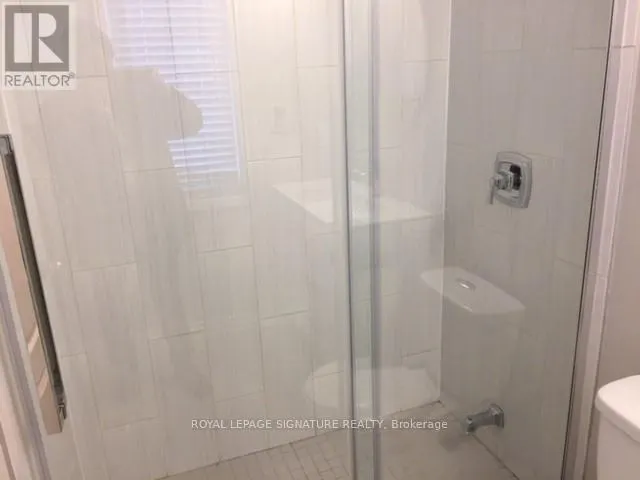 UPPER - 7092 WALWORTH COURT