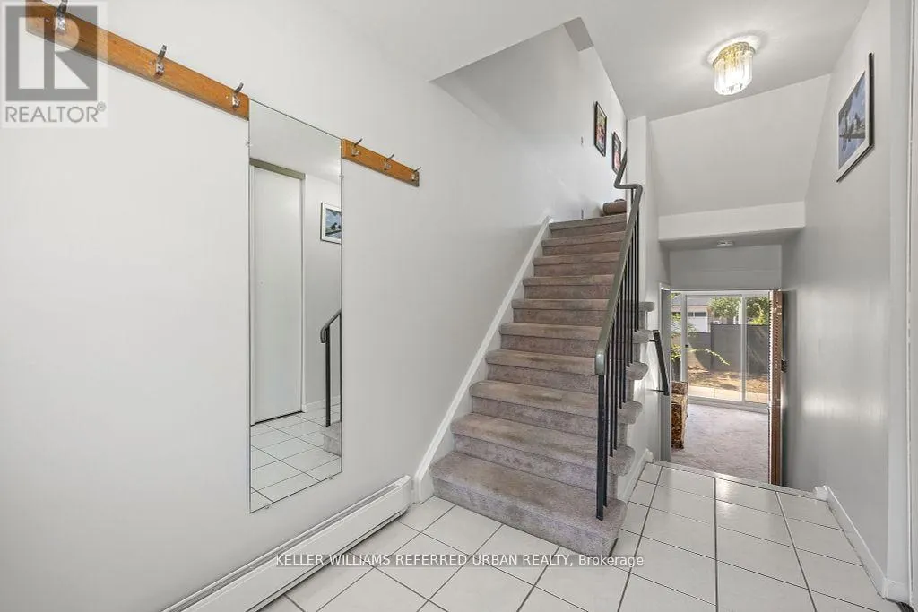 2 SEBASTIAN CABOT WAY