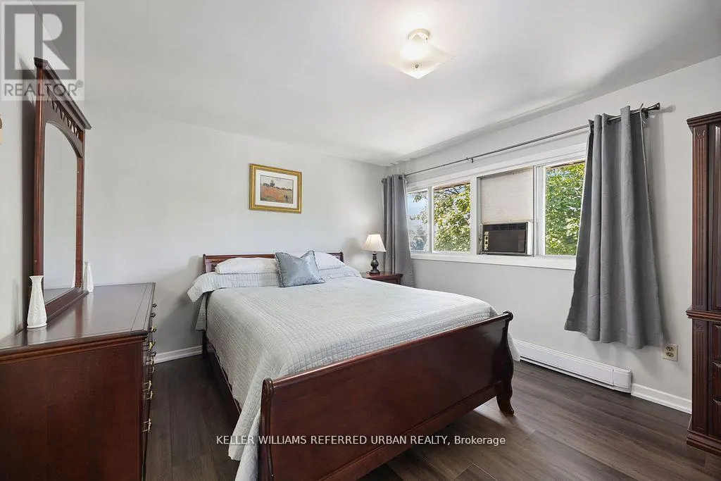 2 SEBASTIAN CABOT WAY