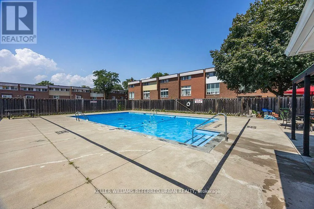 2 SEBASTIAN CABOT WAY